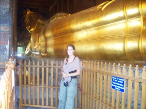 Ruth at Wat Pho